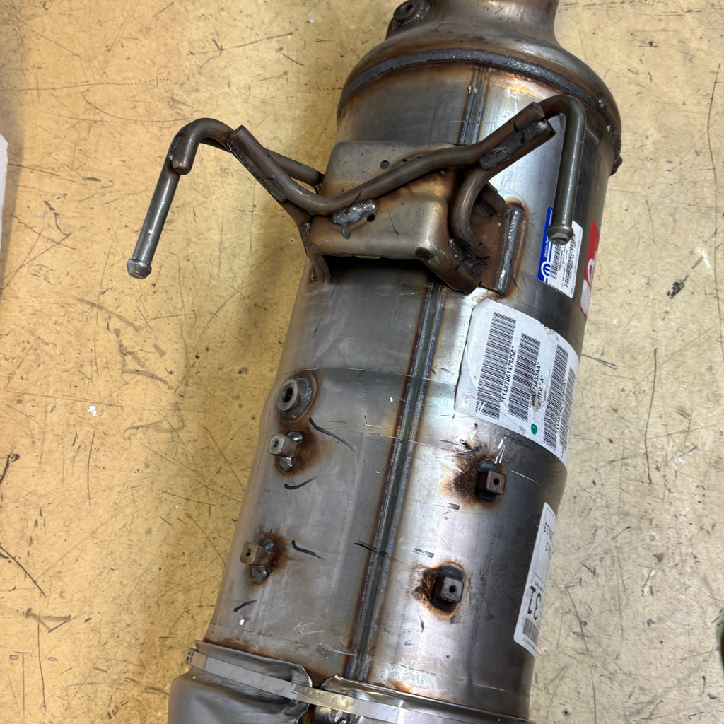 GENUINE MOPAR CATALYTIC CONVERTER 17-18 RAM 2500 3500 6.7L L6 68371833AA