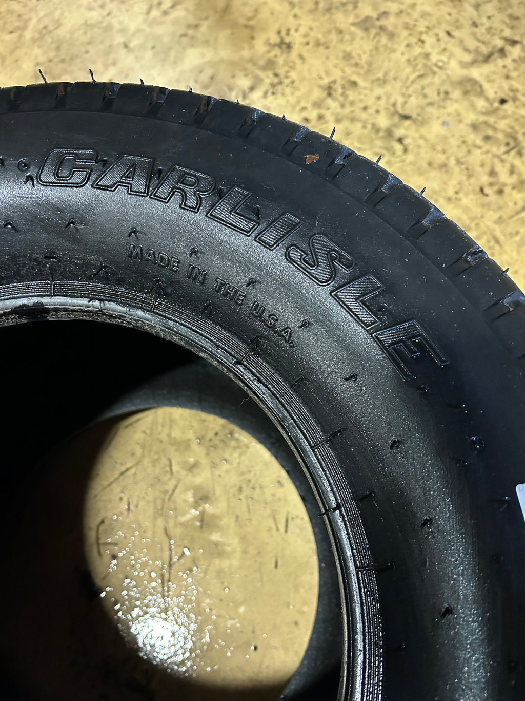 CARLISLE ULTRA TRAC BSW 24 13 12 6PLY LAWN TIRE 529387