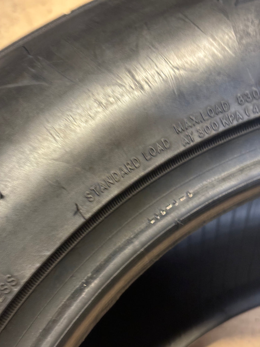 NEW OLD STOCK NITTO NT555 R P 275 50 15 101V EXTREME DRAG TIRE 180490