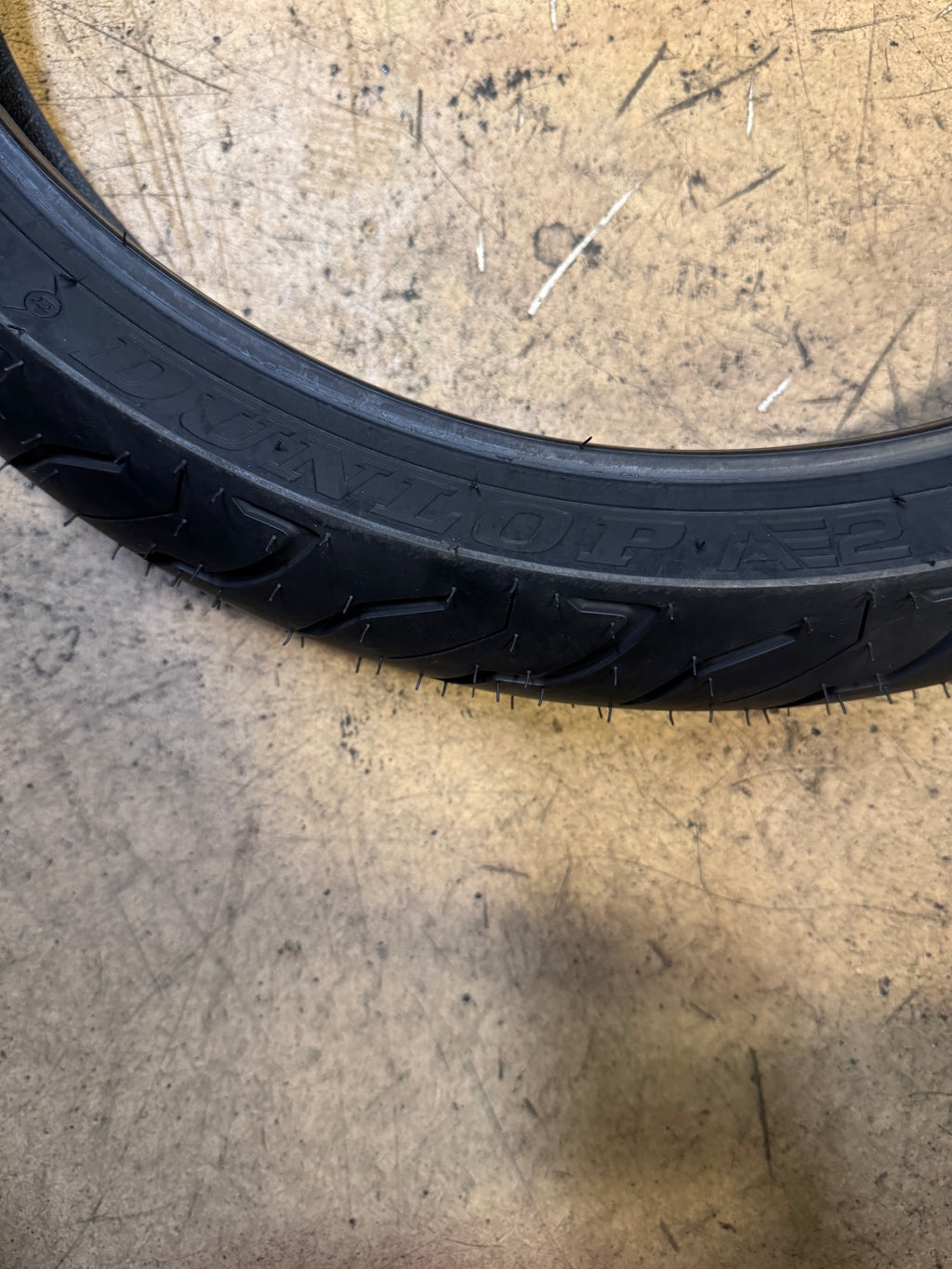 DUNLOP AE2 BSW 120 70 21 68H FRONT MOTORCYCLE TIRE 45252474