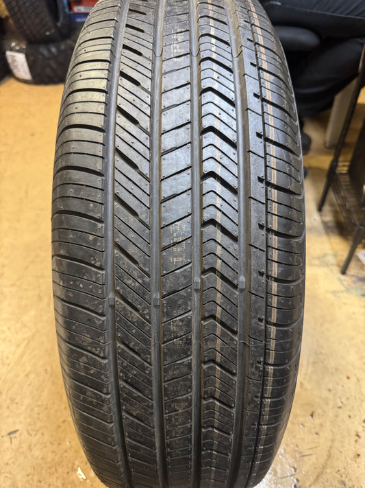 YOKOHAMA GEOLANDAR X-CV G057 BSW P 265 70 18 116T ALL SEASON TIRE 110133715