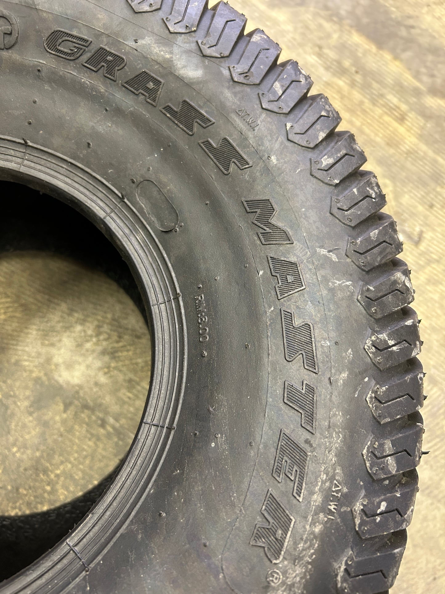 OTR GRASS MASTER BSW  20 10 8 4PLY LAWN TIRE T8042010008