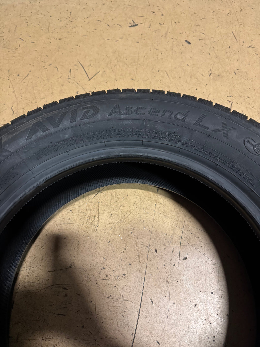 YOKOHAMA AVID ASCEND LX BSW P 185 65 15 88H ALL SEASON TIRE 110132802