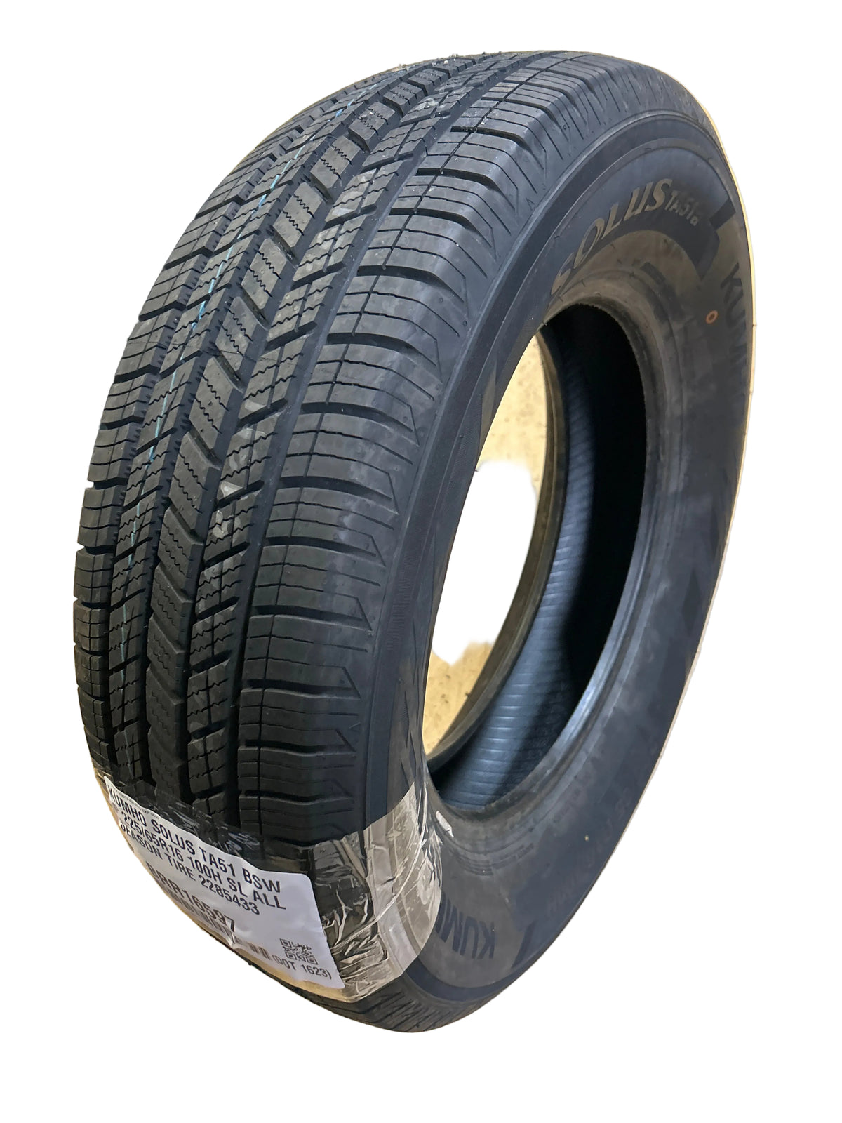 KUMHO SOLUS TA51 BSW P 225 65 16 100H SL ALL SEASON TIRE 2285433