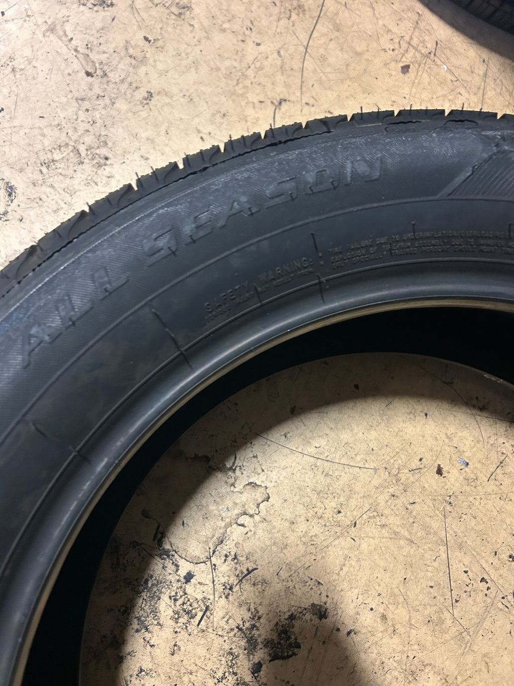 FIRESTONE ALL SEASON BSW P 235 55 18 100H TIRE 003030