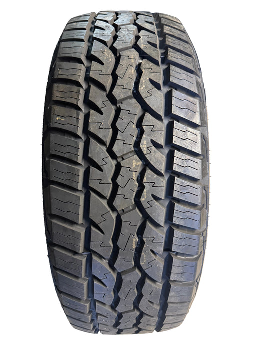 NOS IRONMAN ALL COUNTRY A/T BSW LT 275 55 20 120/117Q 10PLY ALL TERRAIN TIRE 97830