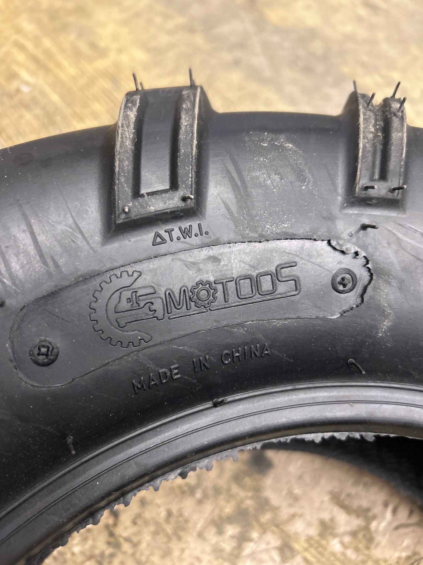 MOTOOS BSW 24 8 12 6PLY ATV/UTV TIRE M248126