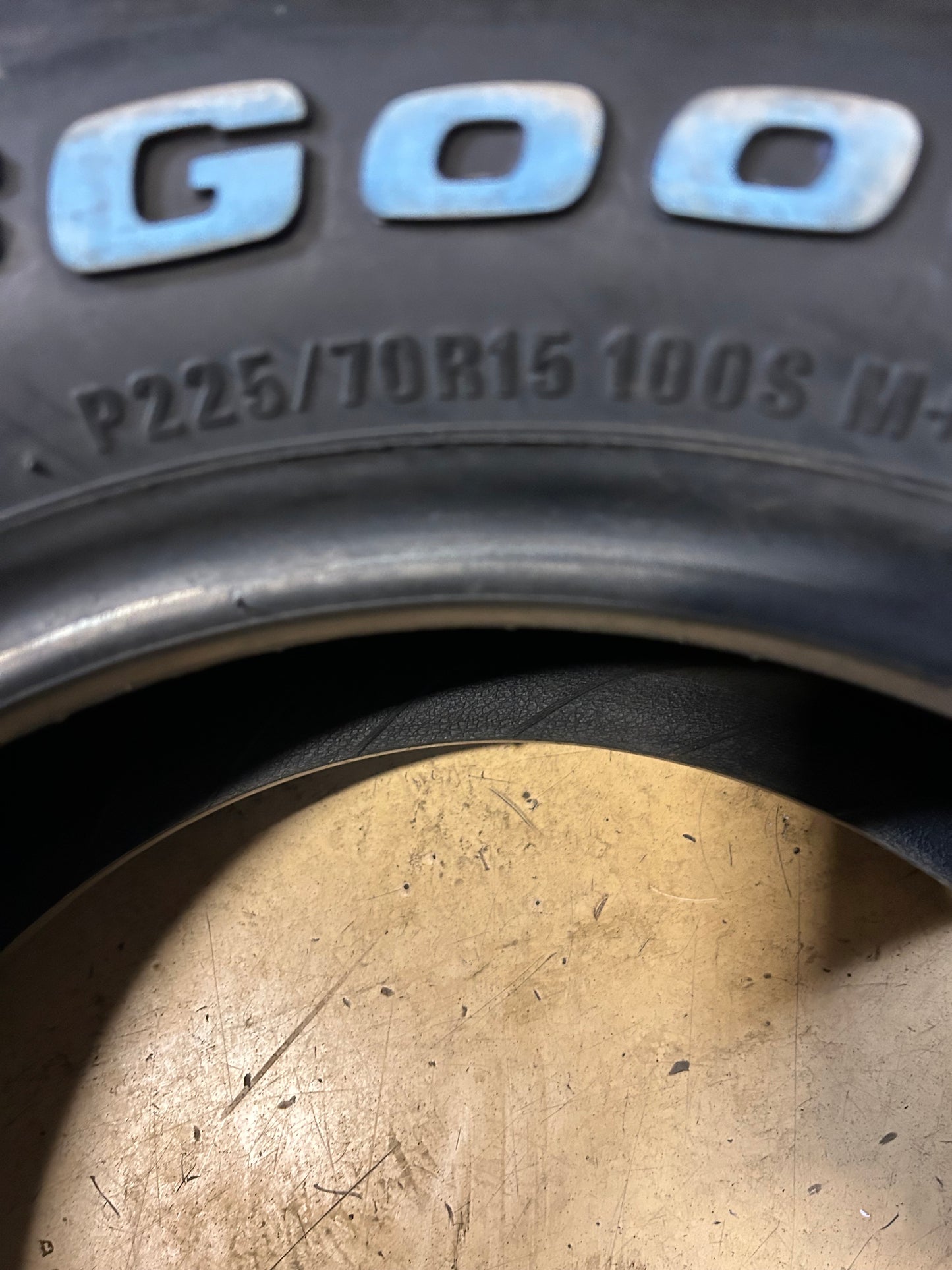 BFGOODRICH RADIAL T/A RWL P 225 70 15 100S ALL SEASON TIRE 72175