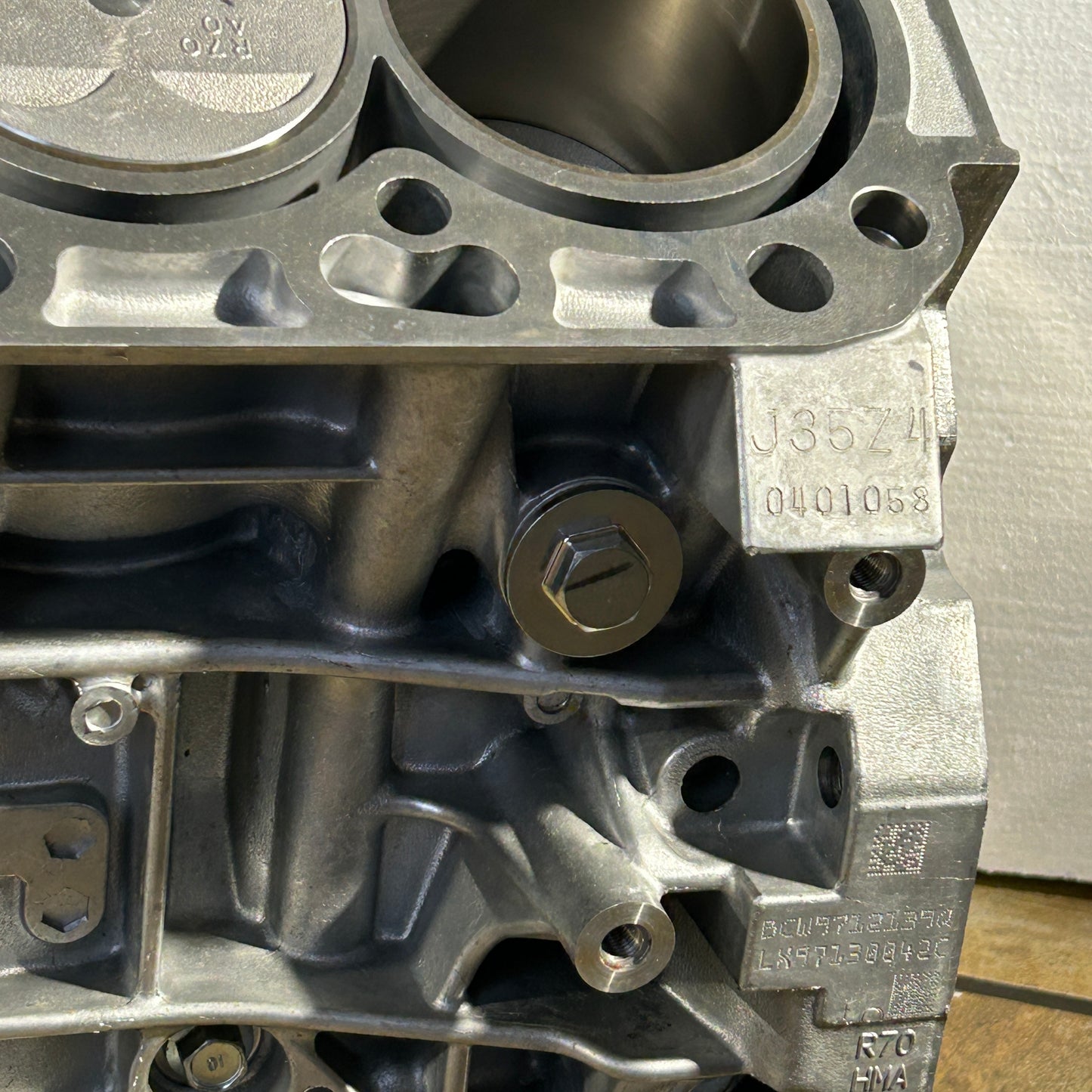 HONDA J-SERIES 3.5L V6 ENGINE BLOCK GENERAL ASSEMBLY 10002-RN0-305