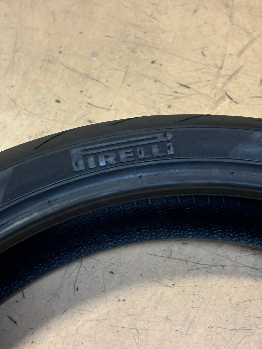 PIRELLI DIABLO ROSSO III 120 60 17 55W FRONT MOTORCYCLE TIRE 2635100