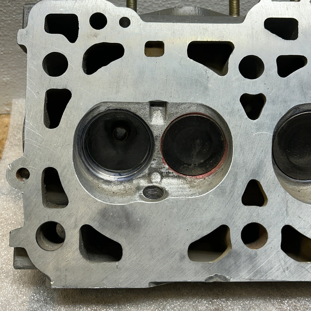 PORSCHE 928 S2 4.7L V8 CYLINDER HEAD MISSING PARTS 9281043483R