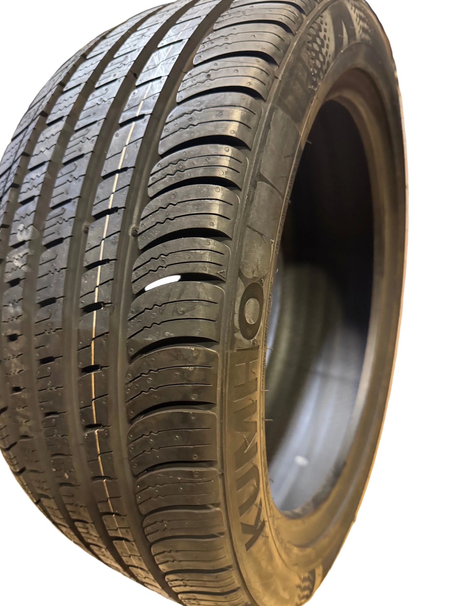 2 NOS KUMHO SOLUS TA71 BSW P 235/45R18 98V XL ALL SEASON TIRE 2169873