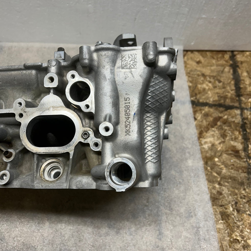 PORSCHE 911 11-16 CARRERA S 4S GTS RIGHT CYLINDER HEAD 9A1 104 112 8R