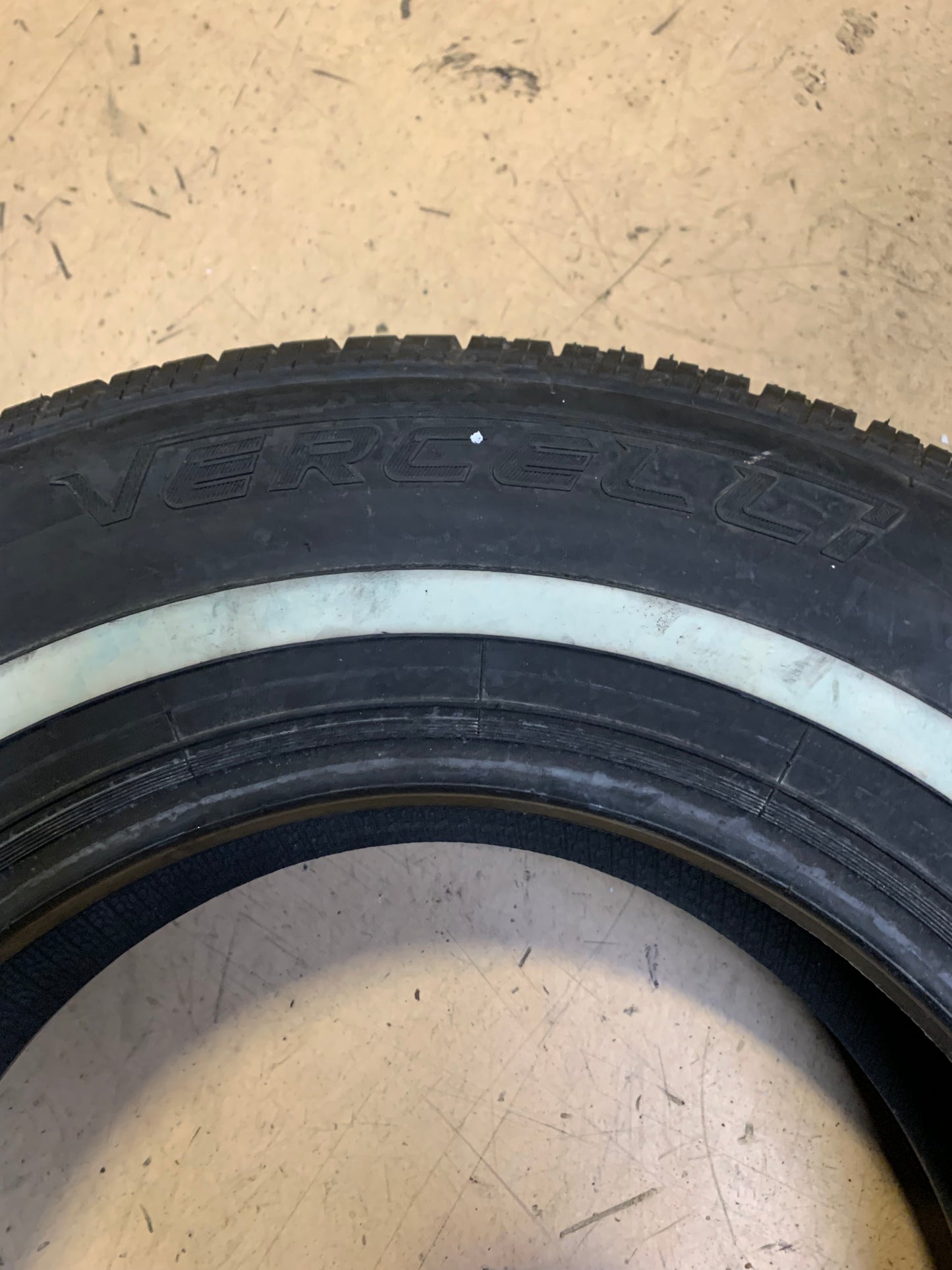 VERCELLI CLASSIC 787 NWW P 215 75 15 100S ALL SEASON TIRE VC039