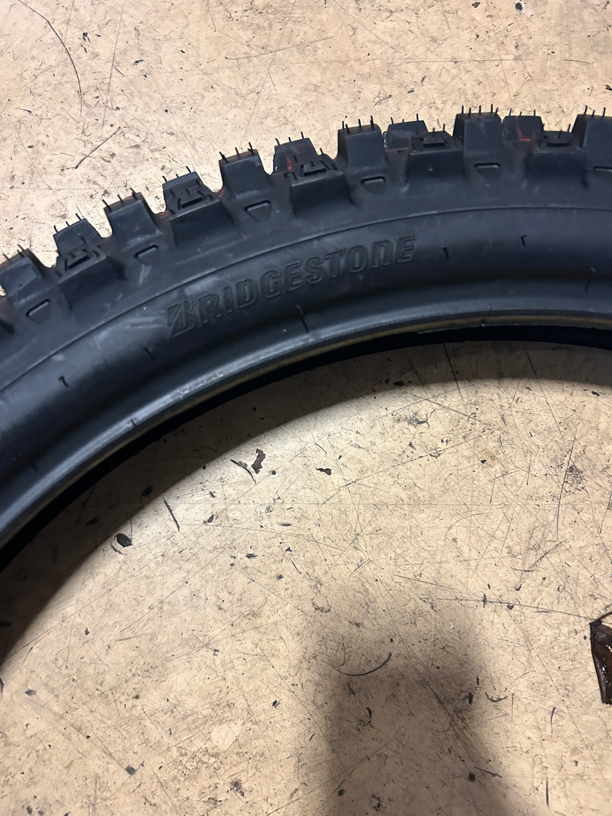 BRIDGESTONE BATTLECROSS X31 BSW  80 100 21 51M FRONT DIRT BIKE TIRE 13847