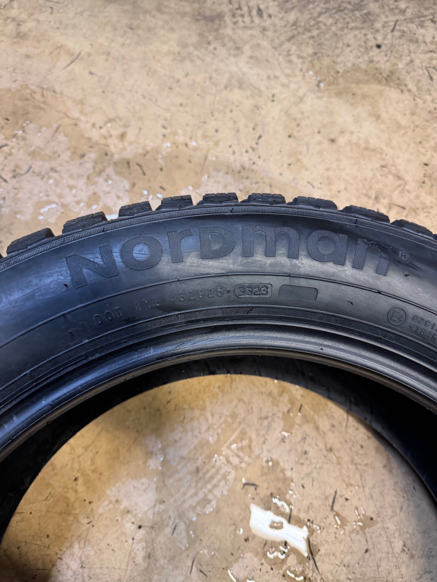 NOKIAN NORDMAN NORTH 9 SUV (STUDDED) BSW P  235 55 18 104T XL WINTER TIRE TS32837