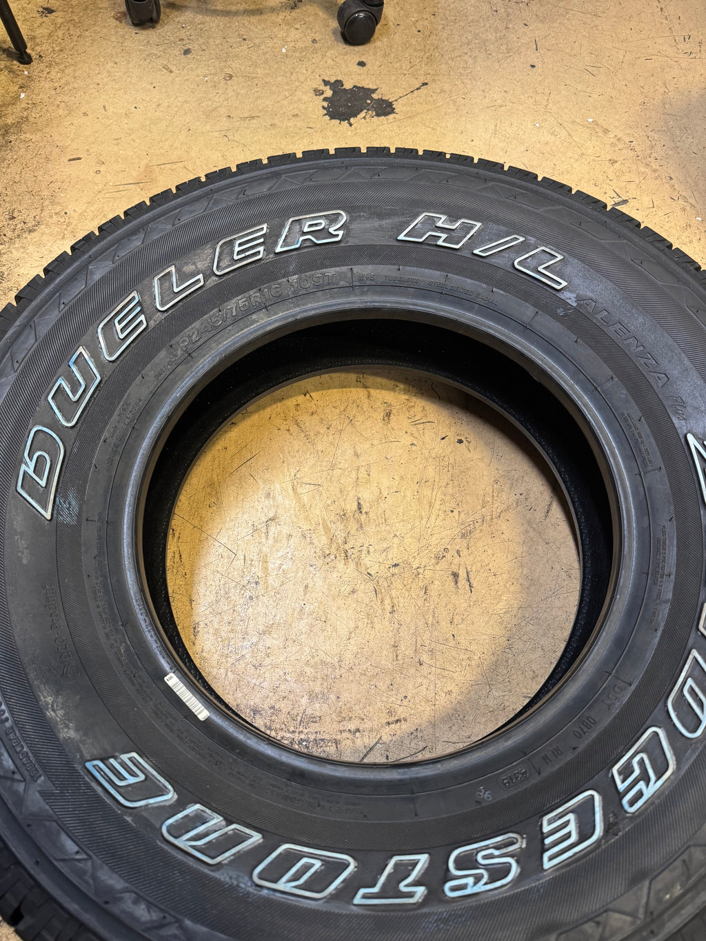 2 NOS BRIDGESTONE DUELER H/L ALENZA PLUS OWL P 245 75 16 109T ALL SESON TIRE 000431