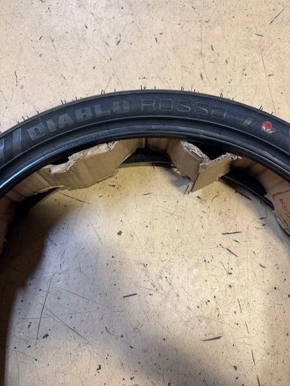PIRELLI DIABLO ROSSO IV BSW 110 70 17 54H FRONT MOTORCYCLE TIRE 3978400