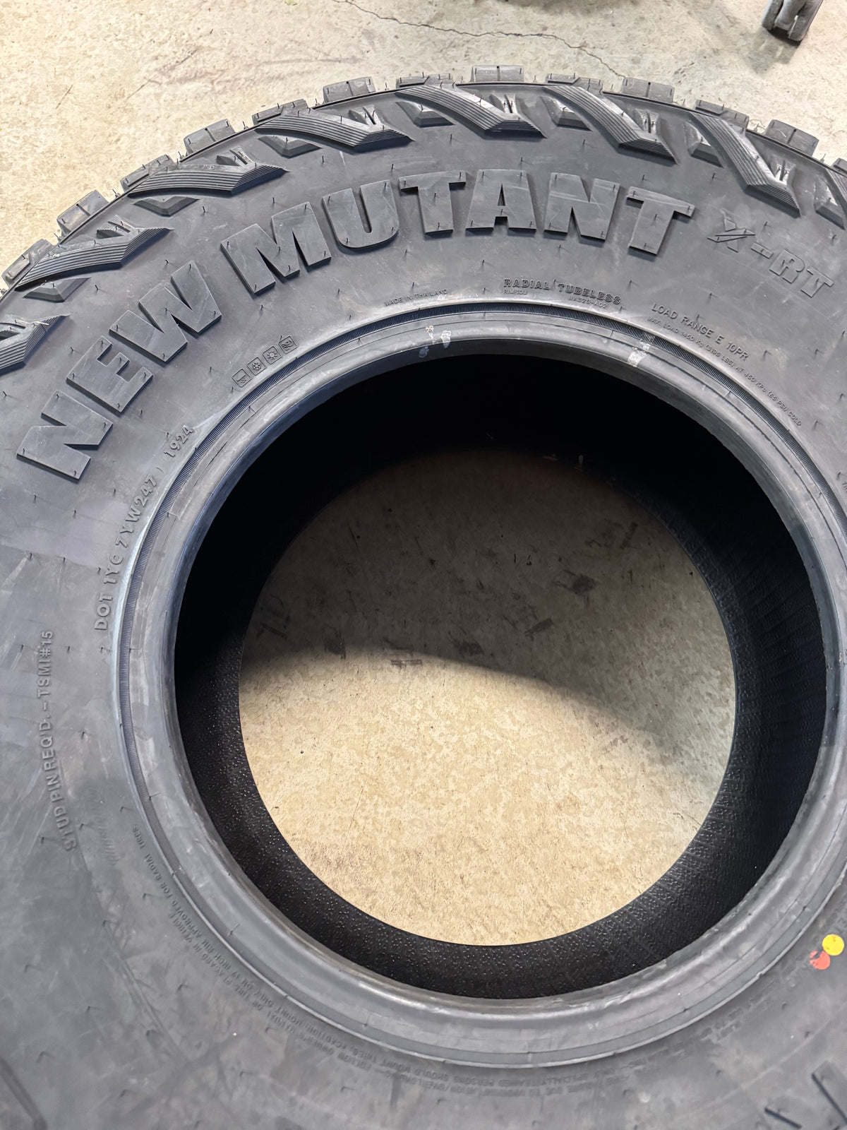 PREDATOR NEW MUTANT X-RT BSW LT 35 12.5 17 121R 10PLY RUGGED TERRAIN TIRE PRXRT32