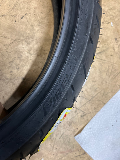 PIRELLI NIGHT DRAGON BSW  130 60 19 61H FRONT MOTORCYCLE TIRE S6GTT377SO