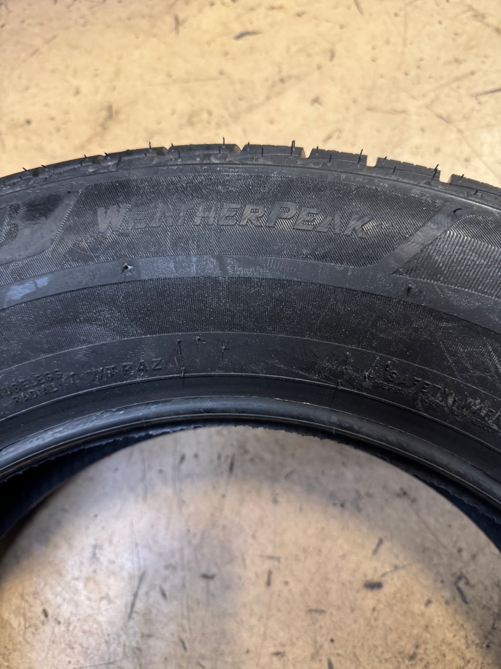 2 BRIDGESTONE WEATHERPEAK BSW P 235 60 17 102H ALL WEATHER TIRE 006046