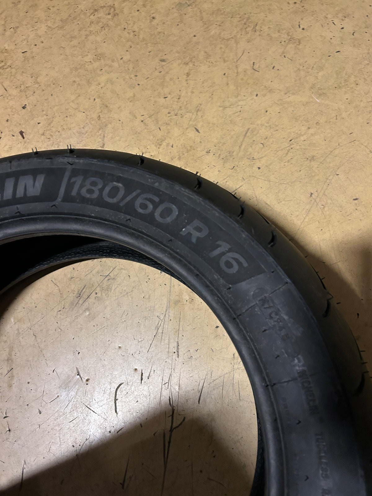 MICHELIN ROAD W GT BSW 180 60 16 74H REAR MOTORCYCLE TIRE 05444