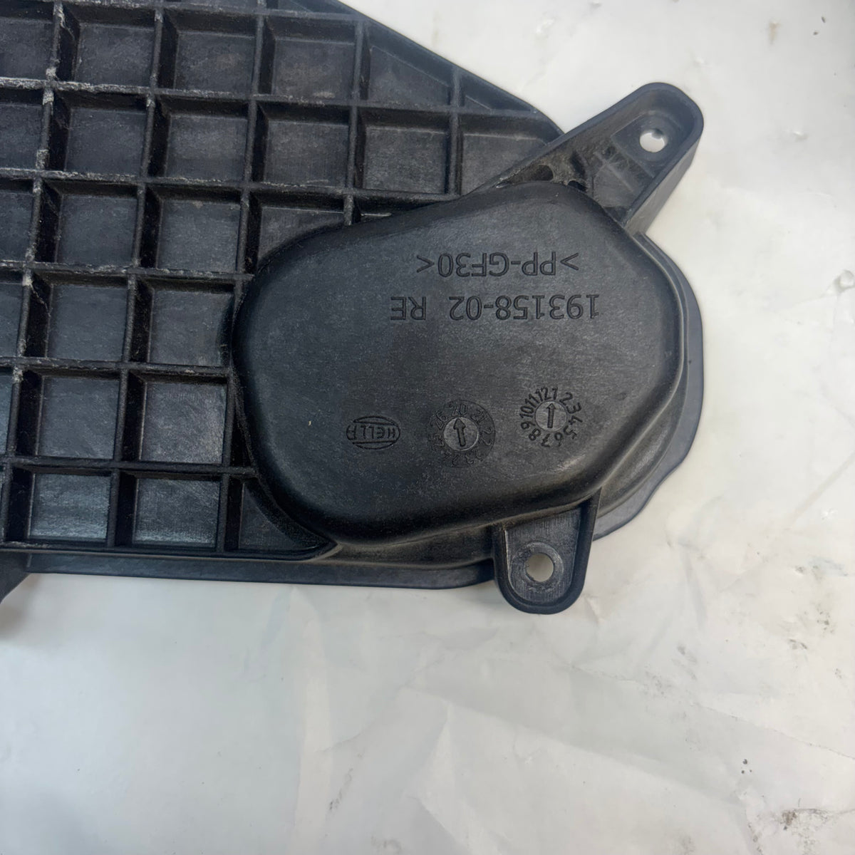 USED PORSCHE CAYENNE 958 RIGHT HEADLIGHT HID 7P5 941 030 CL