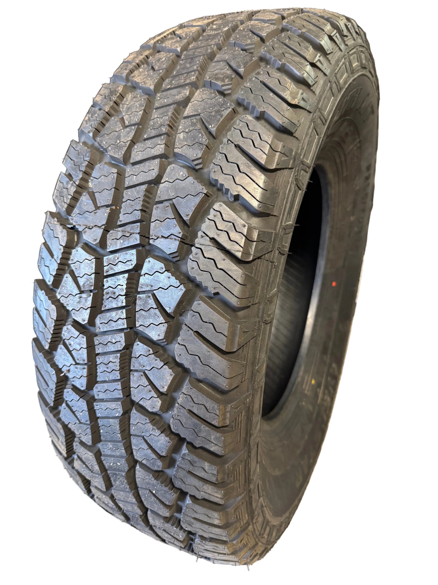 TRAVELSTAR ECOPATH AT BSW P 285 70 17 117T ALL TERRAIN TIRE LLSUV019