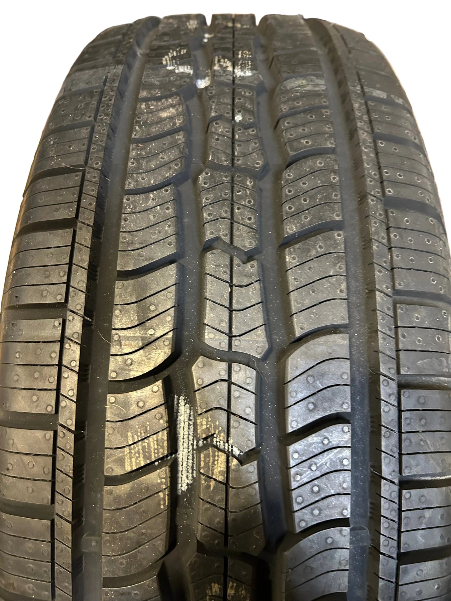 NOS COOPER DISCOVERER HTP II BSW P 245 65 17 107T ALL SEASON TIRE 171177024