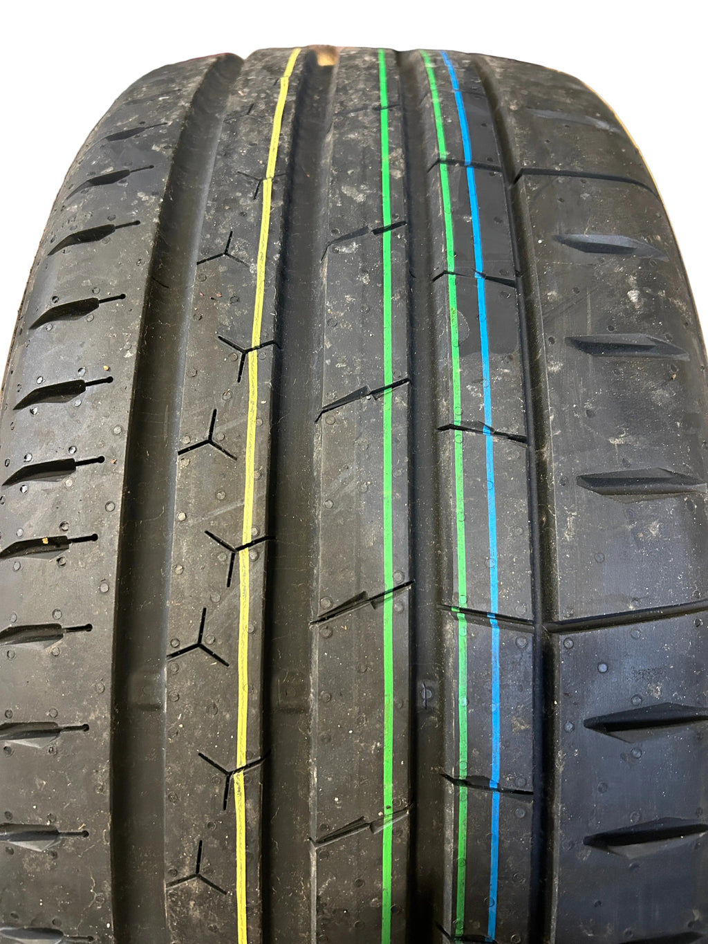 CONTINENTAL EXTREMECONTACT SPORT 02 P 235 40 19 96Y XL UHP TIRE 03125310000