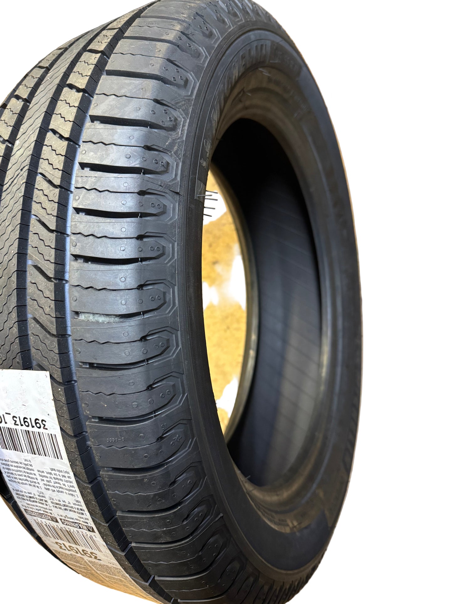 MICHELIN DEFENDER 2 BSW P 215 55 17 98V XL TOURING TIRE 13757