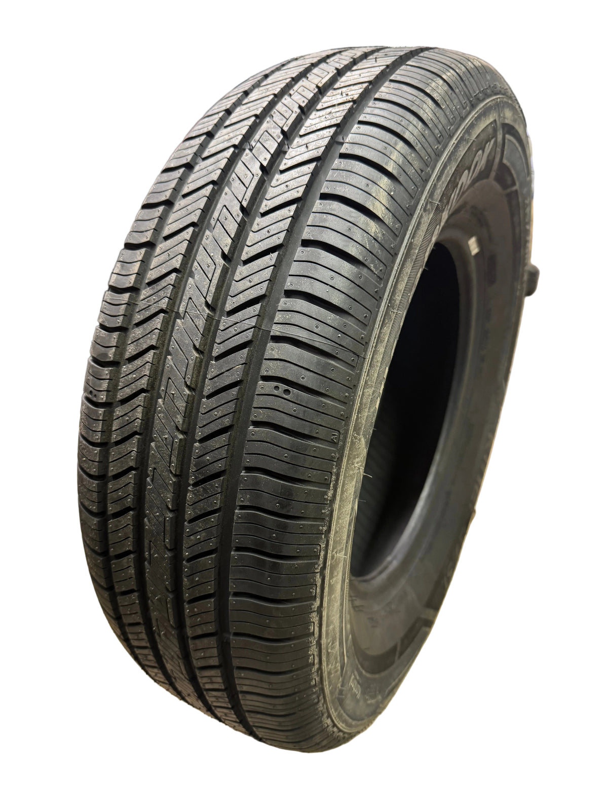 HANKOOK KINERGY ST H735 BSW P 215 70 14 96T ALL SEASON TIRE 1021909