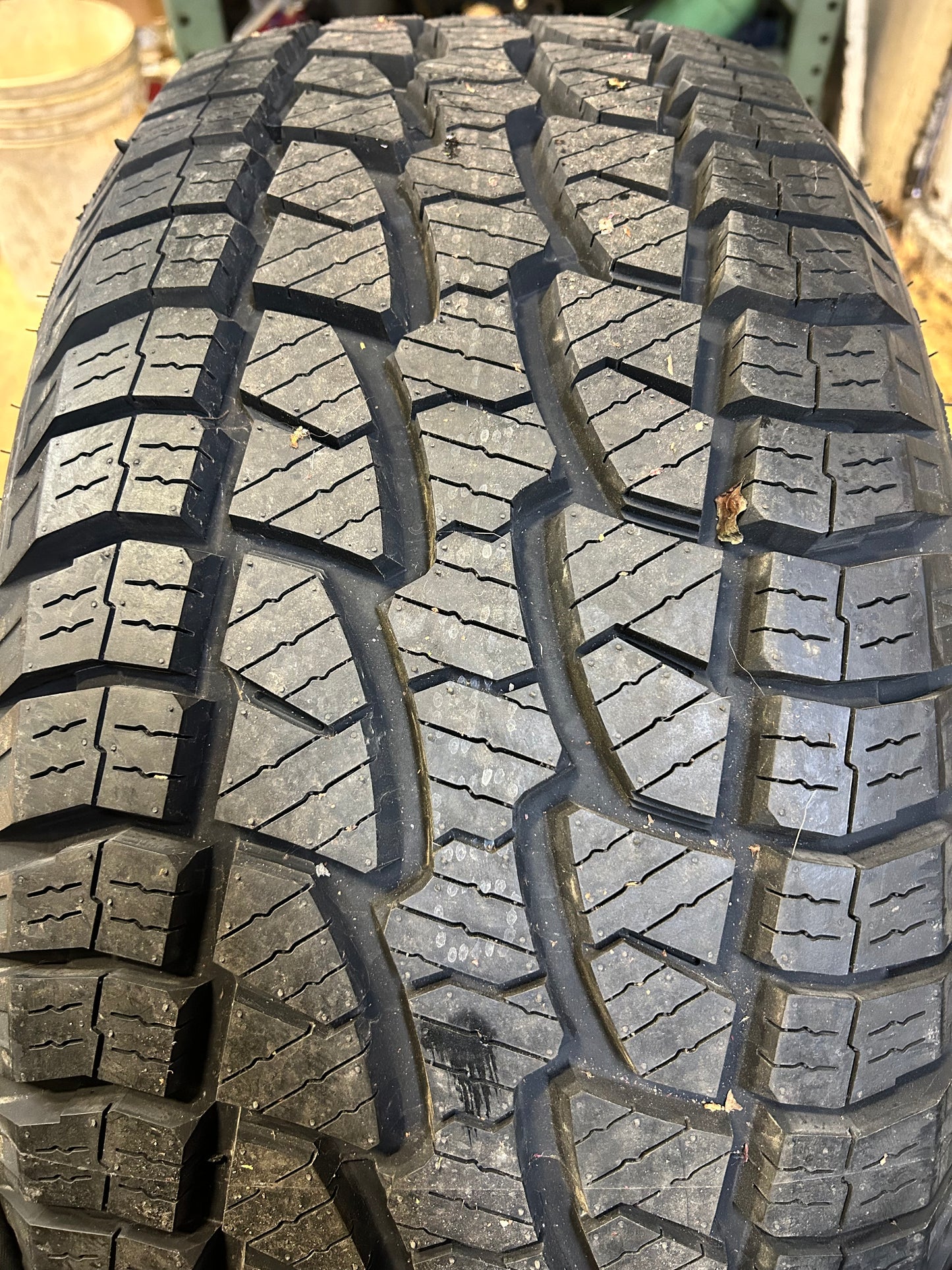 WESTLAKE RADIAL SL369 A/T BSW LT 285 55 20 122/119R 10PLY ALL TERRAIN TIRE 22401507