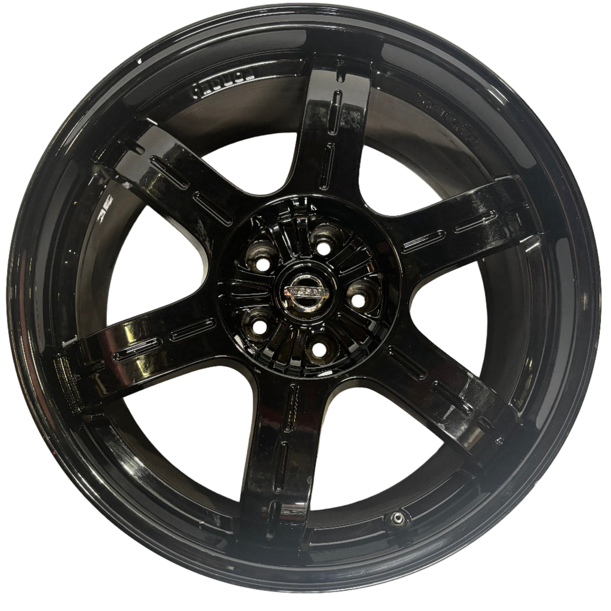 2 USED FRONT REPAINTED NISSAN GTR GT-R R35 20X9.5 ET45 5X4.5