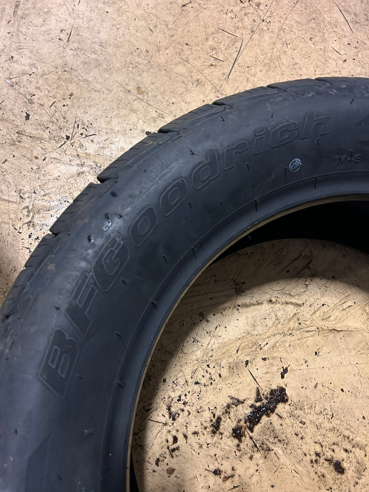 BFGOODRICH ADVANTAGE CONTROL HT BSW P 275 55 20 113T ALL SEASON TIRE 60558