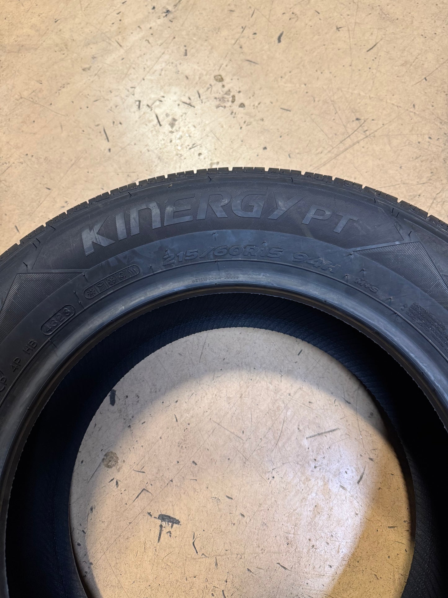 HANKOOK KINERGY PT BSW P 215 60 15 94H ALL SEASON TIRE 1023465