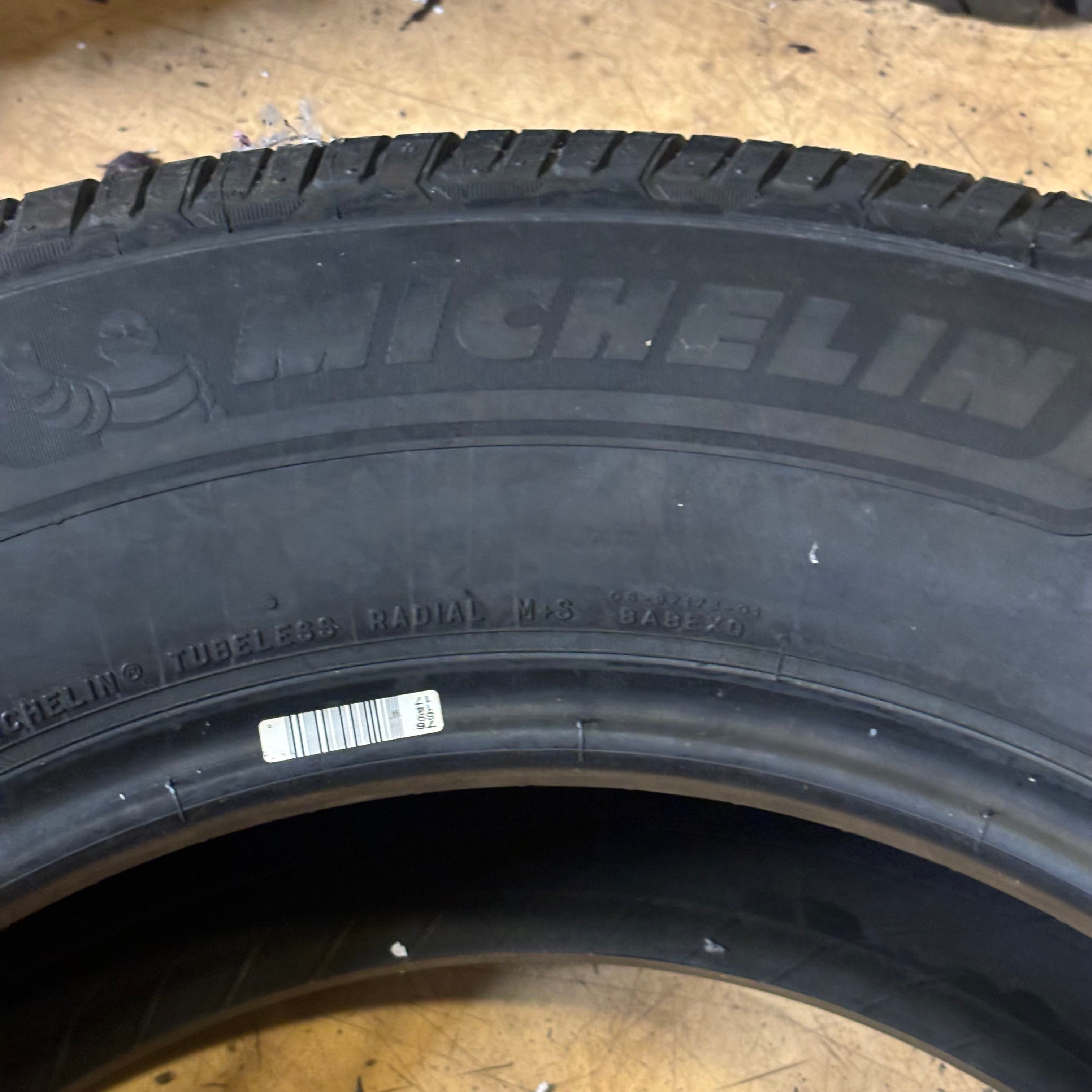 2 MICHELIN DEFENDER LTX M/S2 BSW P 265 65 18 116T XL ALL SEASON TIRE 92862