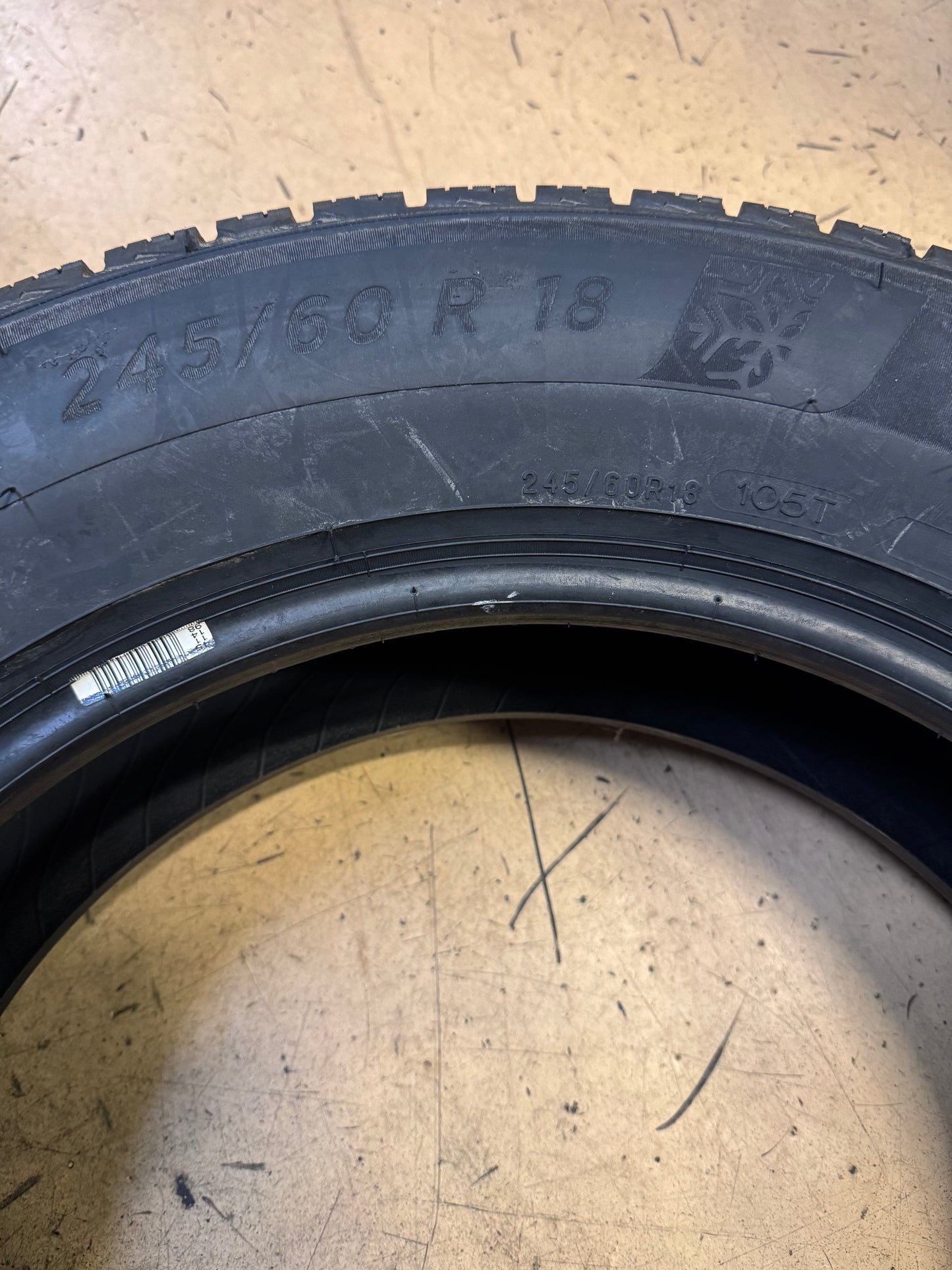 MICHELIN X-ICE SNOW BSW P 245 60 18 105T WINTER TIRE 52090
