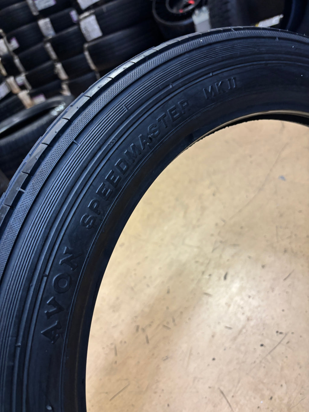 AVON SPEEDMASTER MKII BSW 3.25 19 54S FRONT MOTORCYCLE TIRE 638135