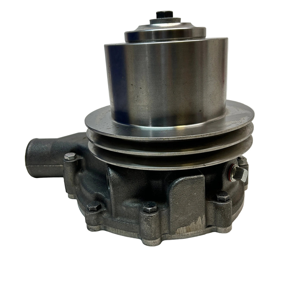 JOHN DEERE WATER PUMP RE33453