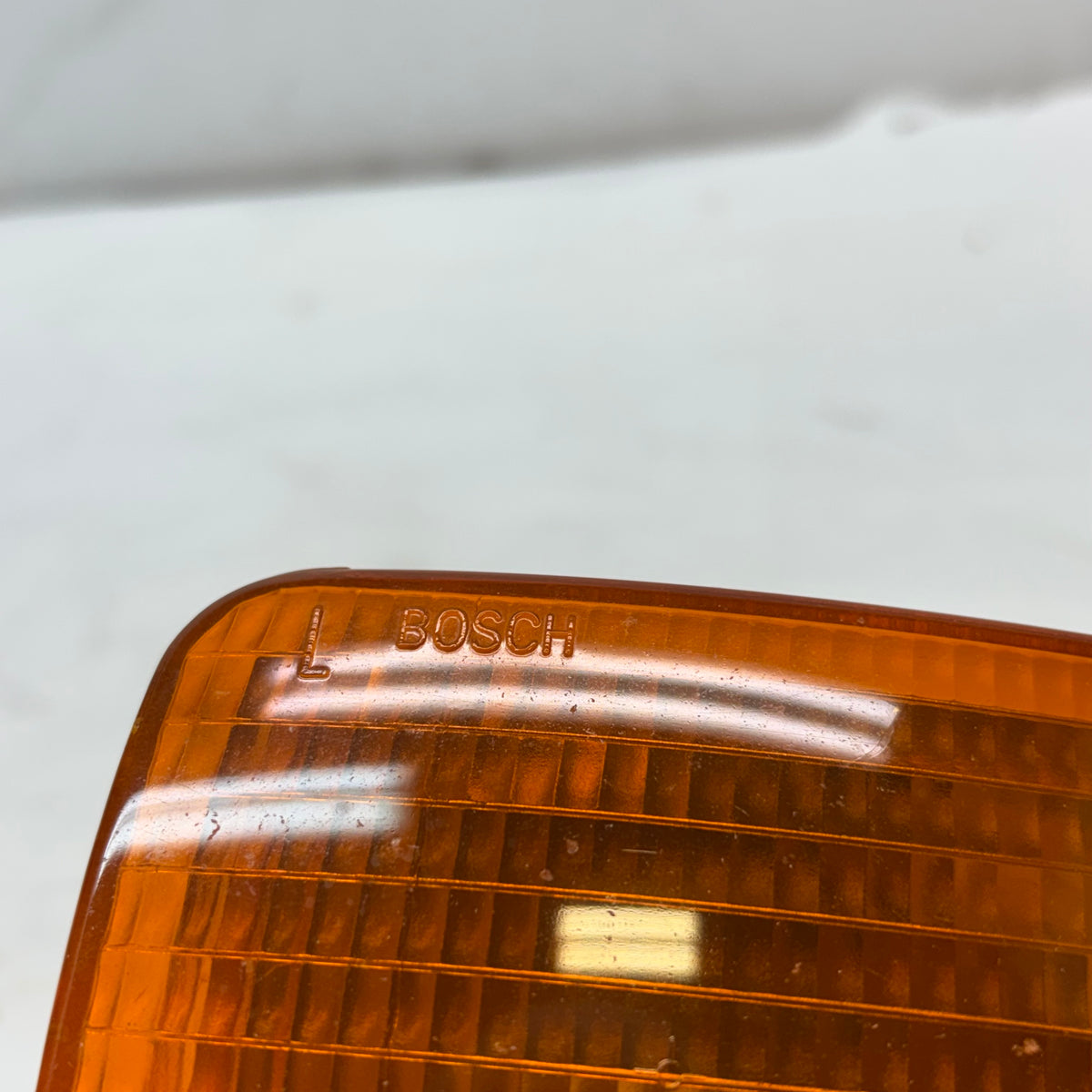 GENUINE PORSCHE BOSCHE 911 964 INDICATOR AMBER LIGHT LEFT 96463140500