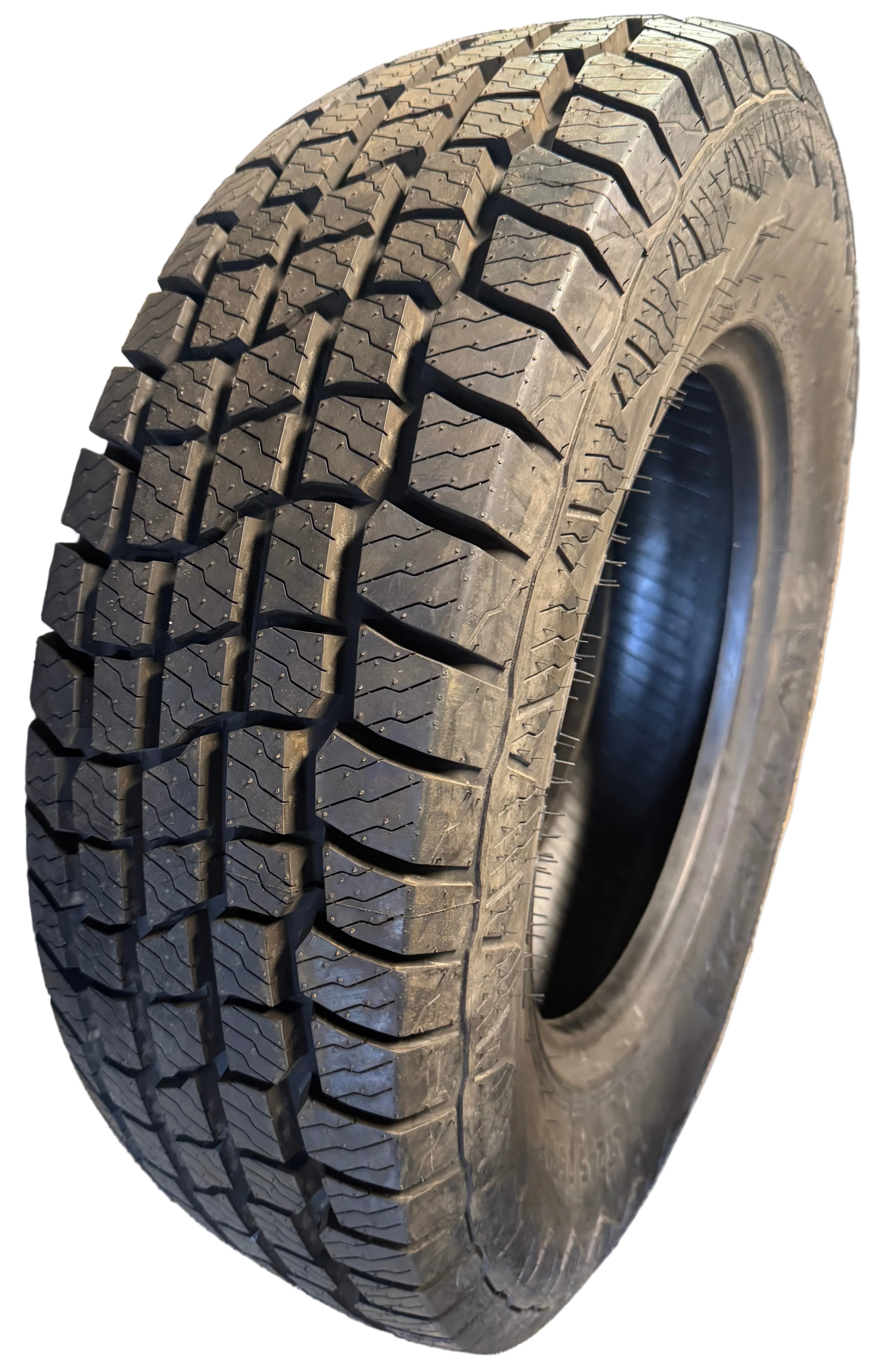 VENEZIA CRUSADE A/T BSW LT 245 75 17 121/118S 10PLY ALL TERRAIN TIRE VZT1055
