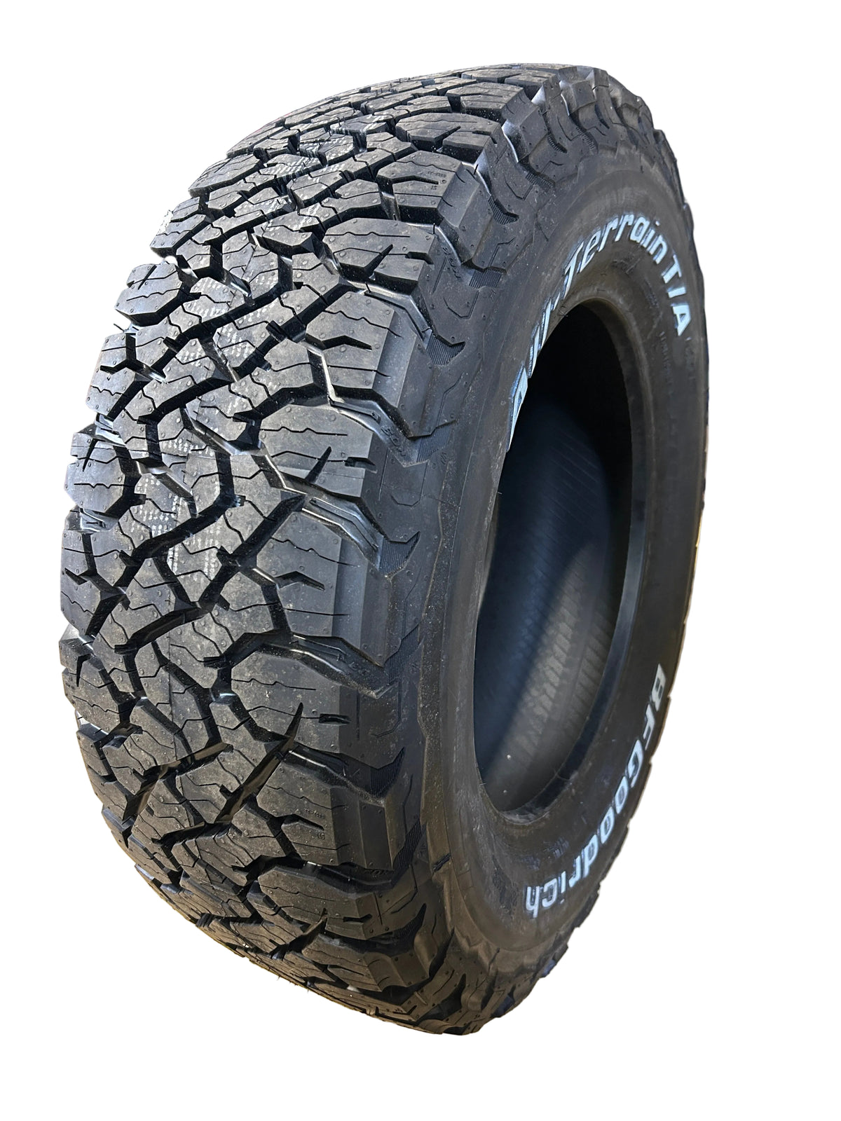 BFGOODRICH ALL-TERRAIN T/A KO3 RWL LT 265 65 18 117/114S 8PLY  TIRE 03930