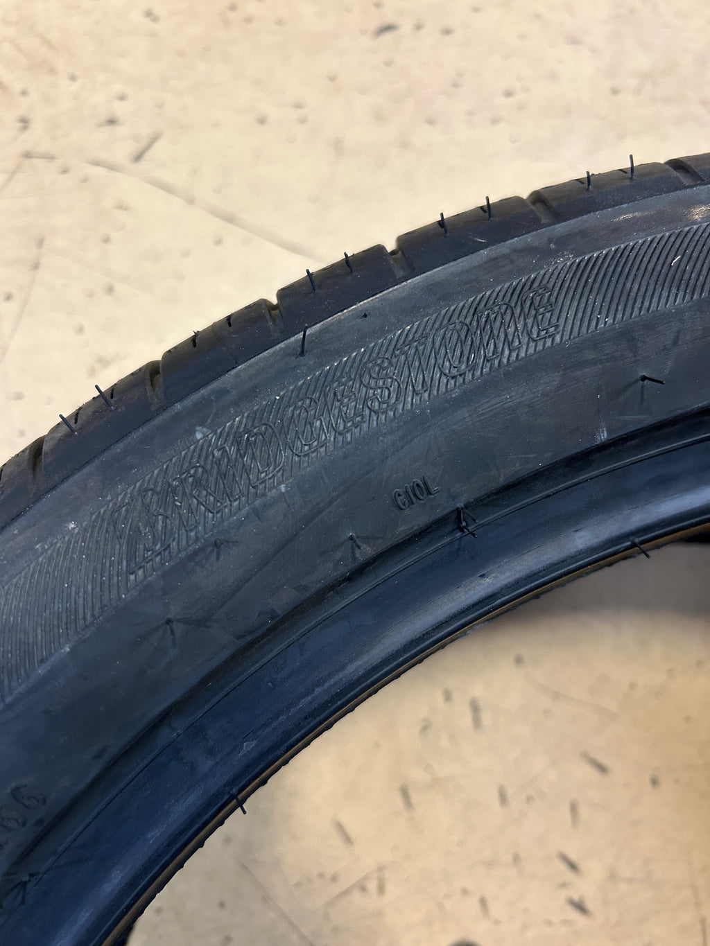 BRIDGESTONE ALENZA SPORT A/S BSW P 235 45 21 101H XL UHP TIRE 013786