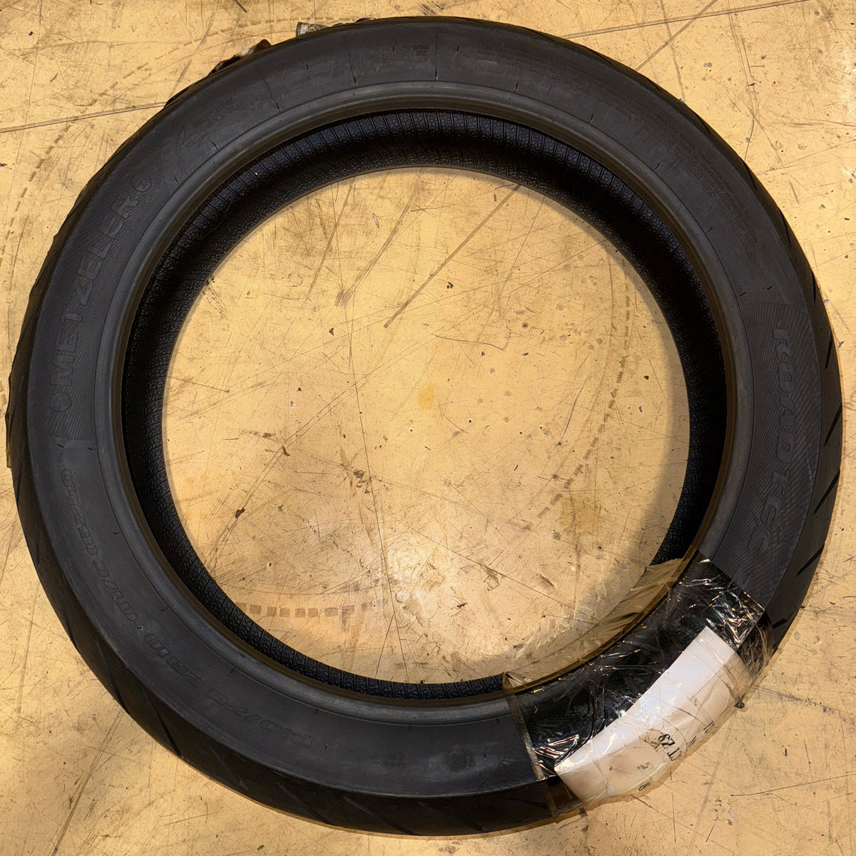 METZELER ROADTEC INTERACT Z8 140 80 18 67W REAR MOTORCYCLE TIRE 2415800