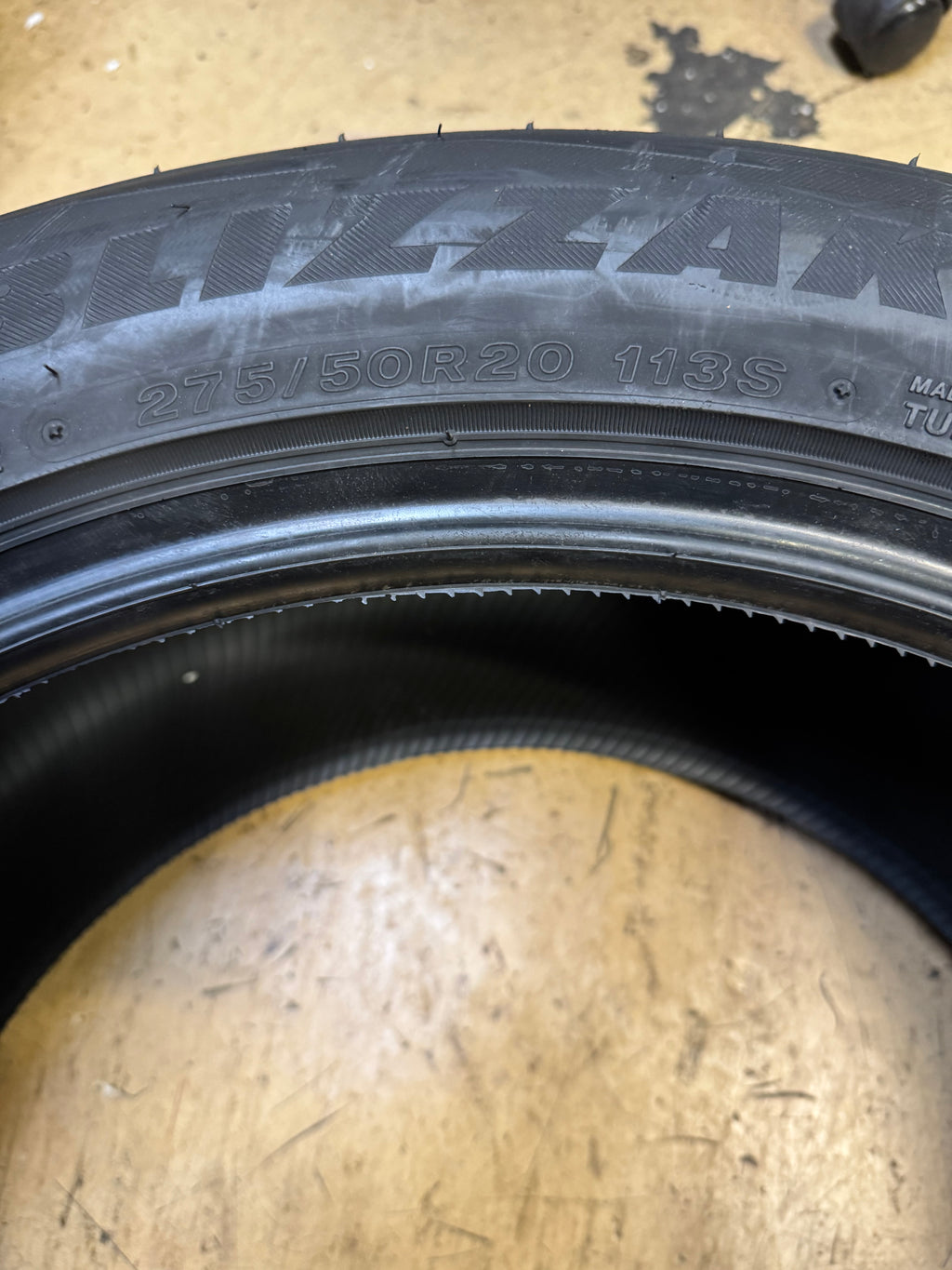 2 BRIDGESTONE BLIZZAK DM-V2 BSW P 275 50 20 113S XL WINTER TIRE 005845