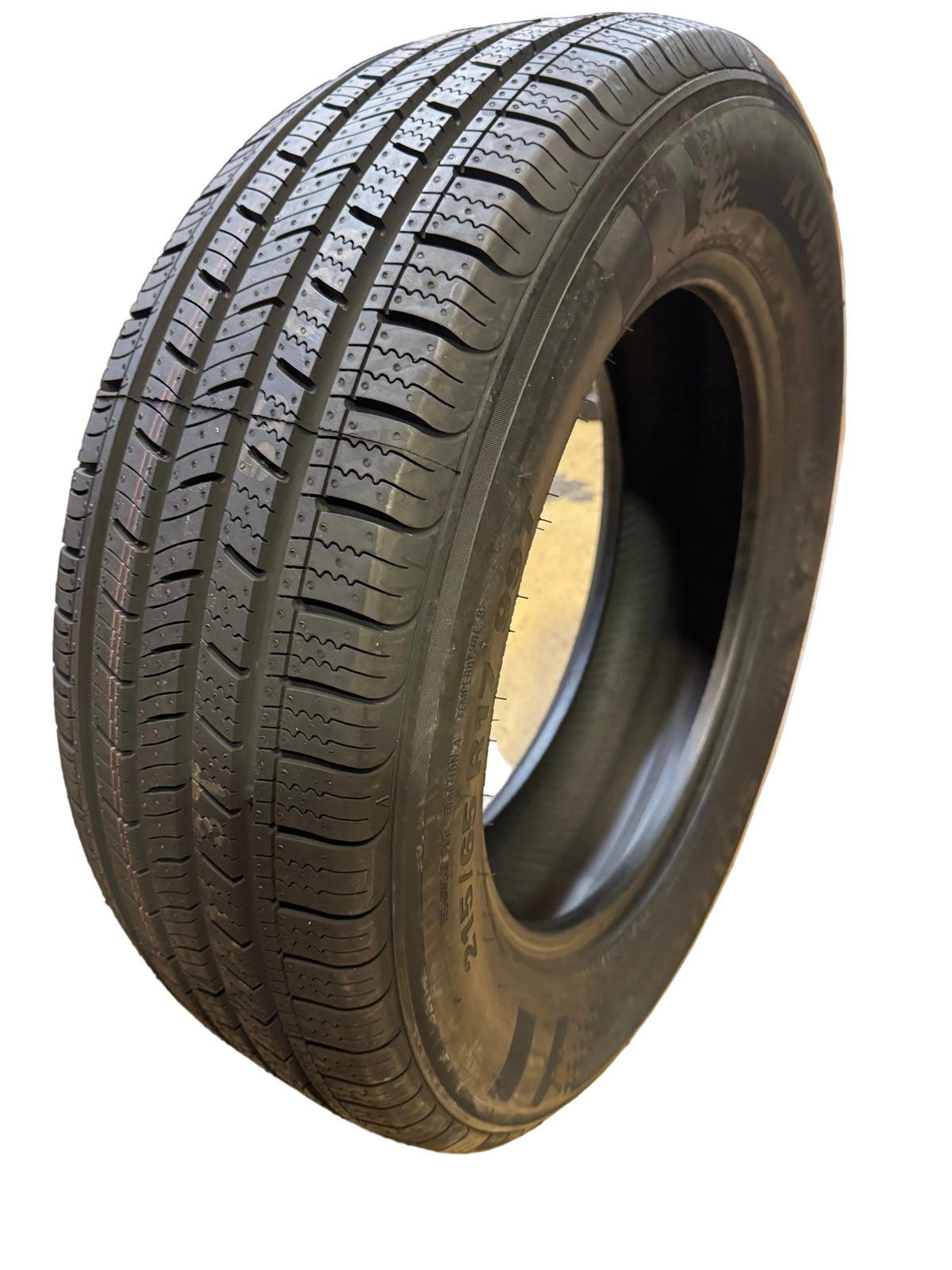 KUMHO SOLUS TA11 BSW P 215 65 17 99T ALLL SEASON TIRE 2182943