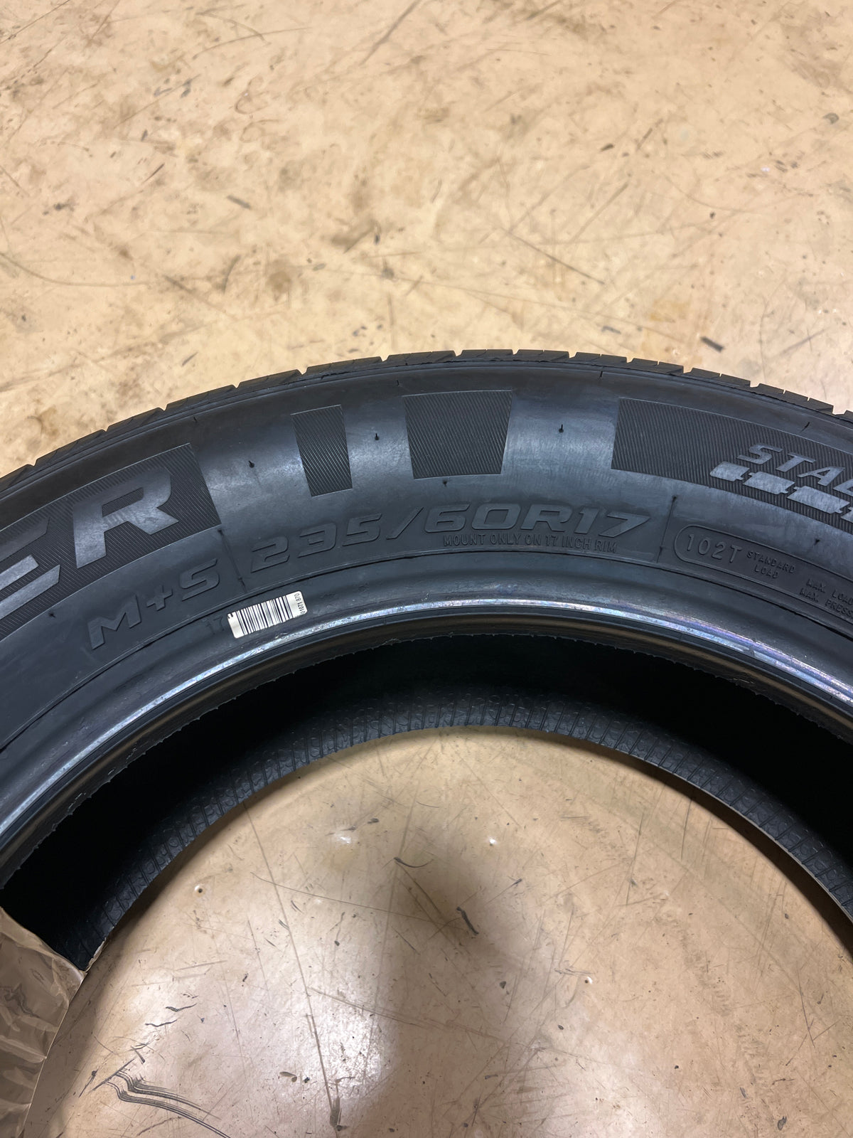 NEW OLD STOCK COOPER EVOLUTION TOUR P 235 60 17 102T SL ALL SEASON TIRE  90000032862