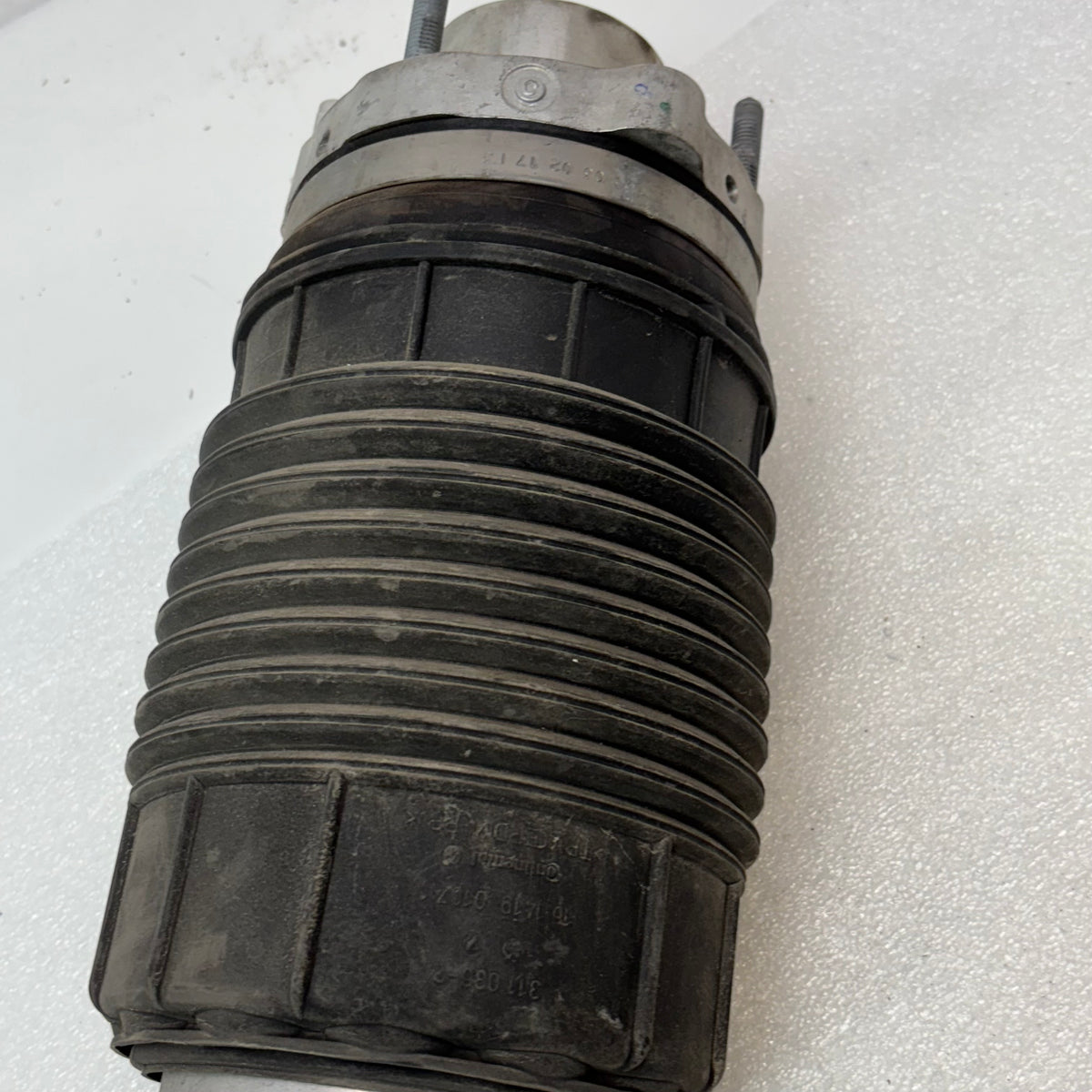 GENUINE 17-22 PORSCHE PANAMERA 971 FRONT AIR SUSPENSION STRUTS SHOCKS