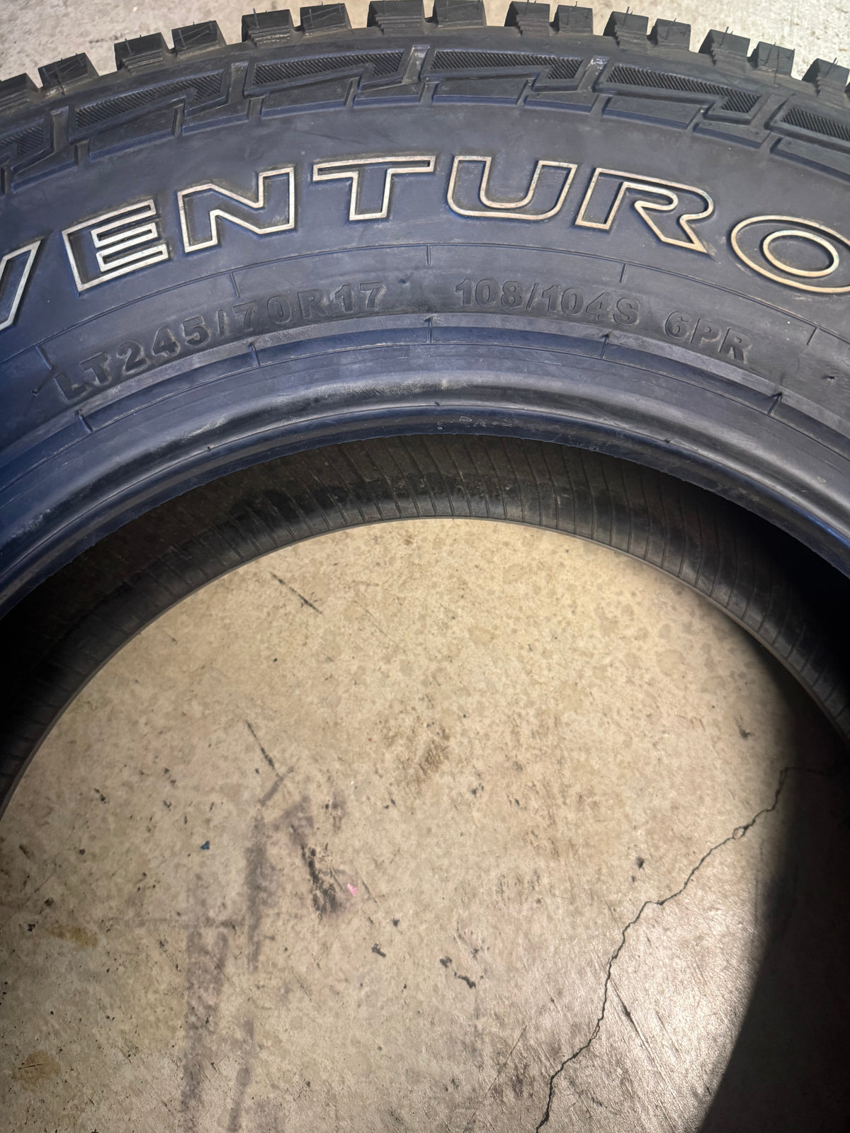 NOS GT RADIAL ADVENTURO AT3 OWL LT 245 70 17 108/104S 6PLY ALL TERRAIN TIRE 100A1897